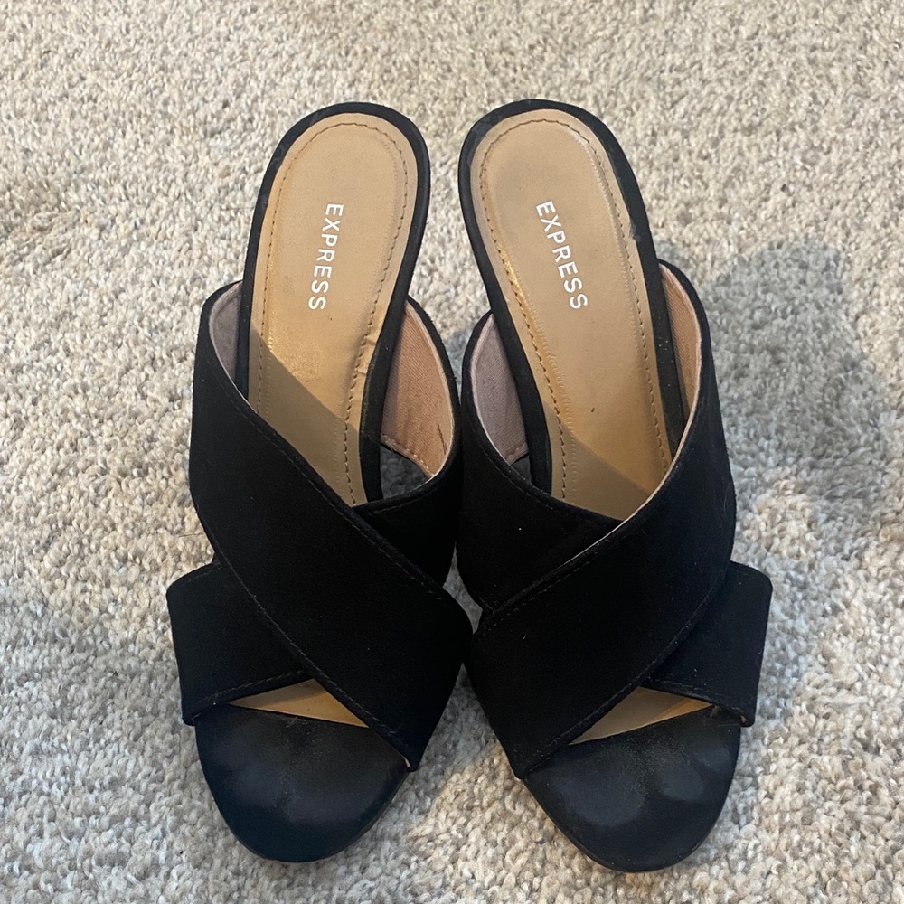 Express Women's Black Crisscross Mules